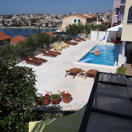 شقة Heated Swimming Pool, Stunning Sea View Terrace A6 *